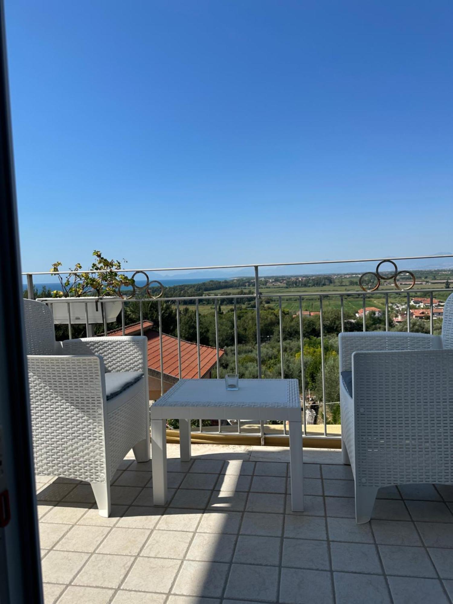 Villa Il Tramonto Agropoli Bagian luar foto